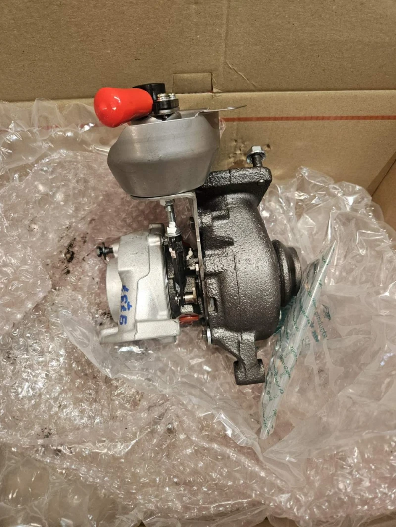 Peugeot 308 2.0 140cc, снимка 12 - Автомобили и джипове - 52460407