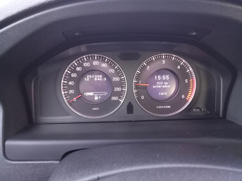 Volvo V70 2000  дизел  136 кс, снимка 11 - Автомобили и джипове - 52515270