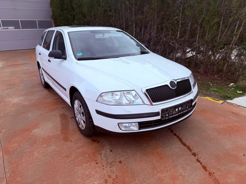 Skoda Octavia 1.6 MPI (СТАРИЯ МОТОР!)102 к.с, снимка 2 - Автомобили и джипове - 52589922