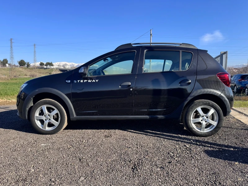 Dacia Sandero Stepway, снимка 3 - Автомобили и джипове - 52976319