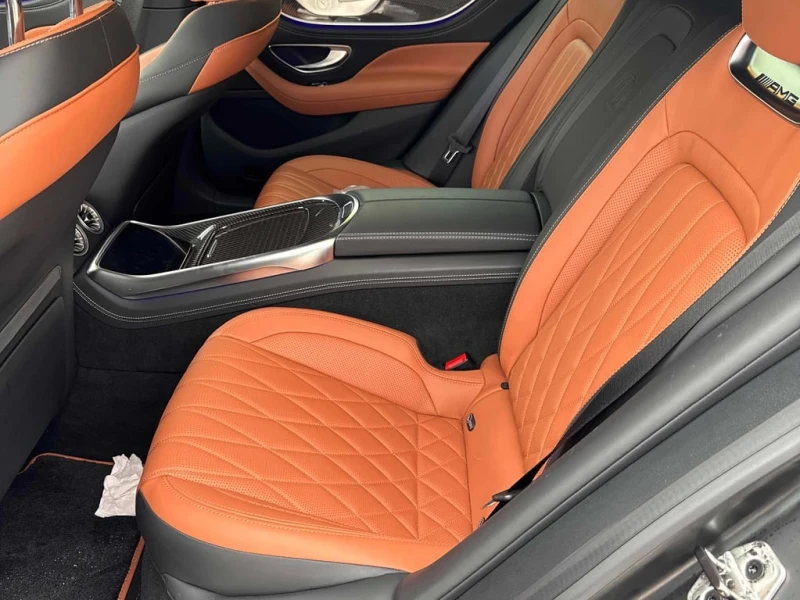 Mercedes-Benz AMG GT 53 2022 * CARFAX * БЕЗ ПЪРВОНАЧАЛНА ВНОСКА, снимка 15 - Автомобили и джипове - 53049972