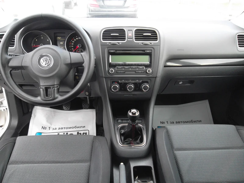 VW Golf 2.0 TDI, снимка 13 - Автомобили и джипове - 53282893