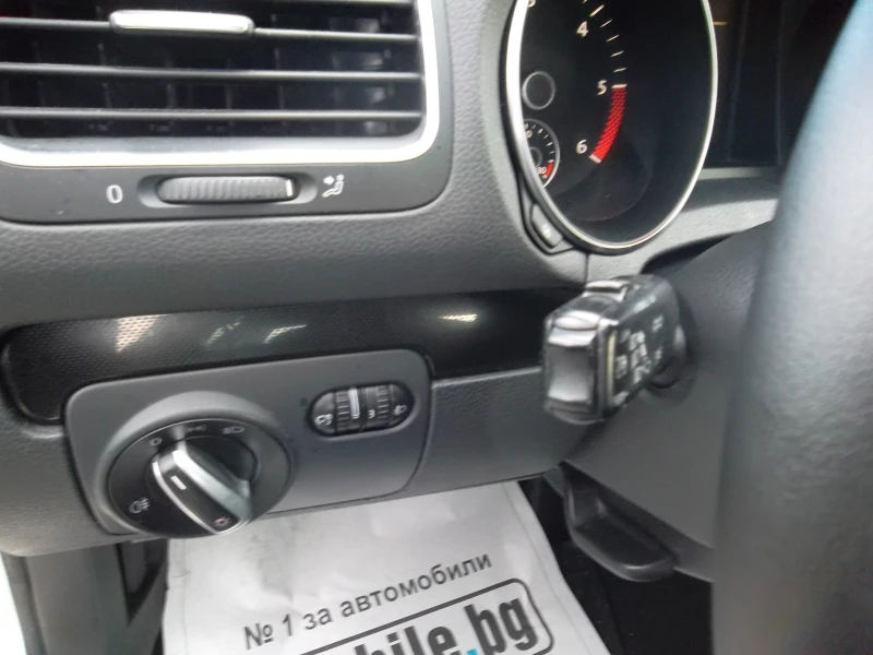 VW Golf 2.0 TDI, снимка 9 - Автомобили и джипове - 53282893
