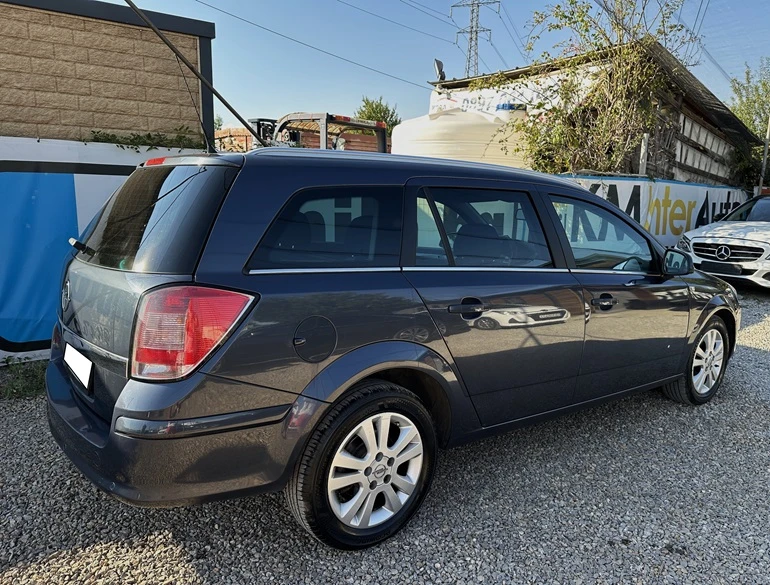 Opel Astra 1.6i ТОП СЪСТОЯНИЕ, снимка 4 - Автомобили и джипове - 48226117