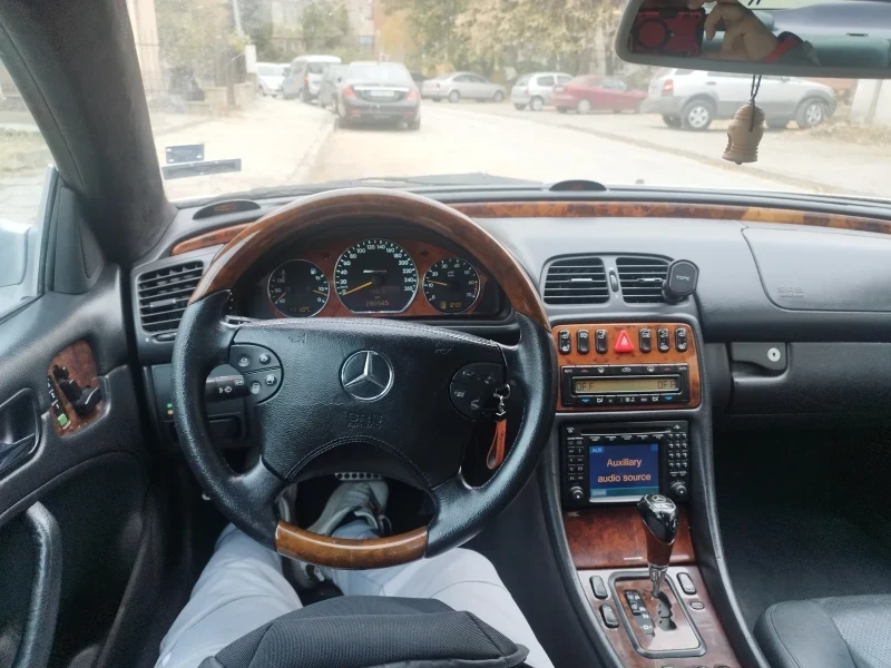 Mercedes-Benz CLK 320, снимка 7 - Автомобили и джипове - 49245671