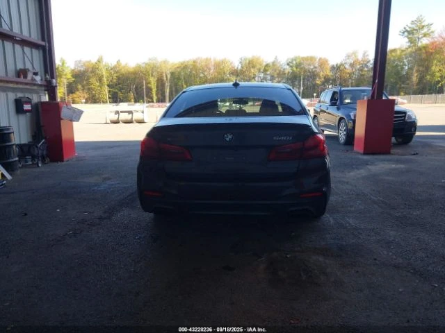 BMW 540 M* SPORT* XDRIVE* ДИГИТАЛНО* ТАБЛО* МАСАЖ* 360КАМЕ - изображение 8