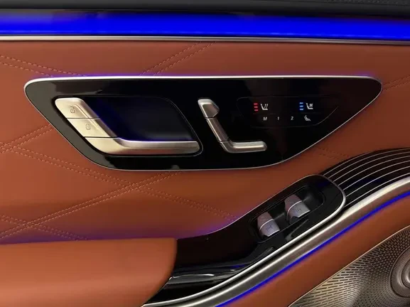 Mercedes-Benz S 63 AMG E Performance Long = Night Package = ��������  | Mobile.bg � ����������� 12