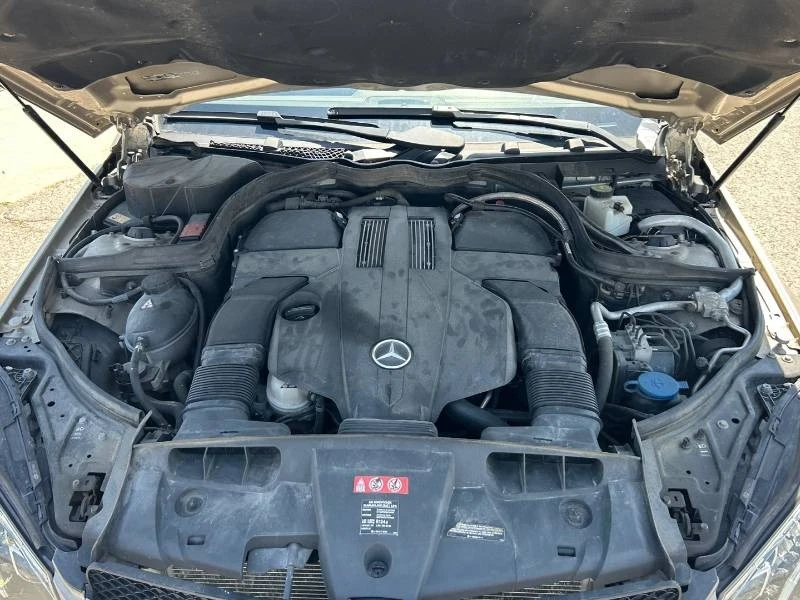 Mercedes-Benz E 400 * 4MATIC * 2 КЛЮЧА * CARFAX * ОПЦИЯ ЗА ФИНАНСИРАНЕ, снимка 15 - Автомобили и джипове - 55254567