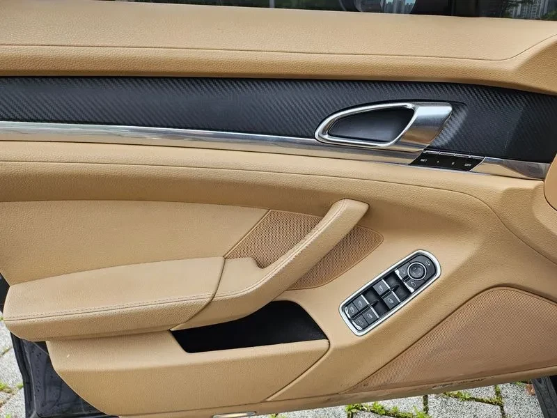 Porsche Panamera 3.6 AWD - САМО 30% АВАНС, снимка 12 - Автомобили и джипове - 56255548