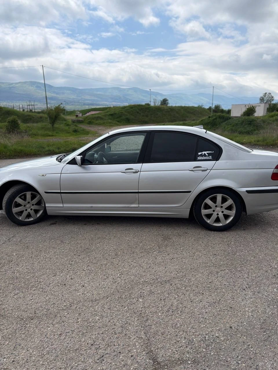 BMW 320  - изображение 4