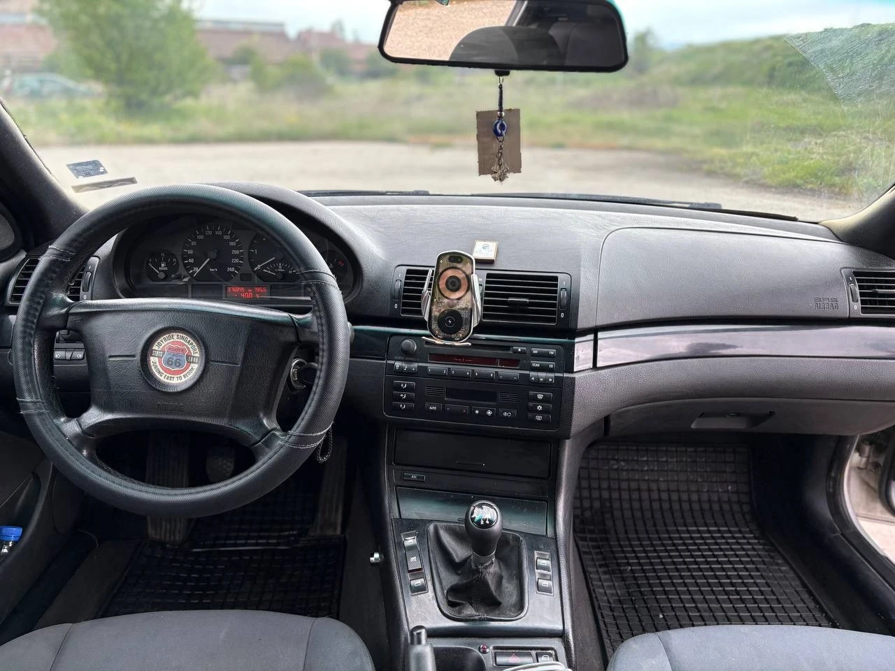 BMW 320  - изображение 8