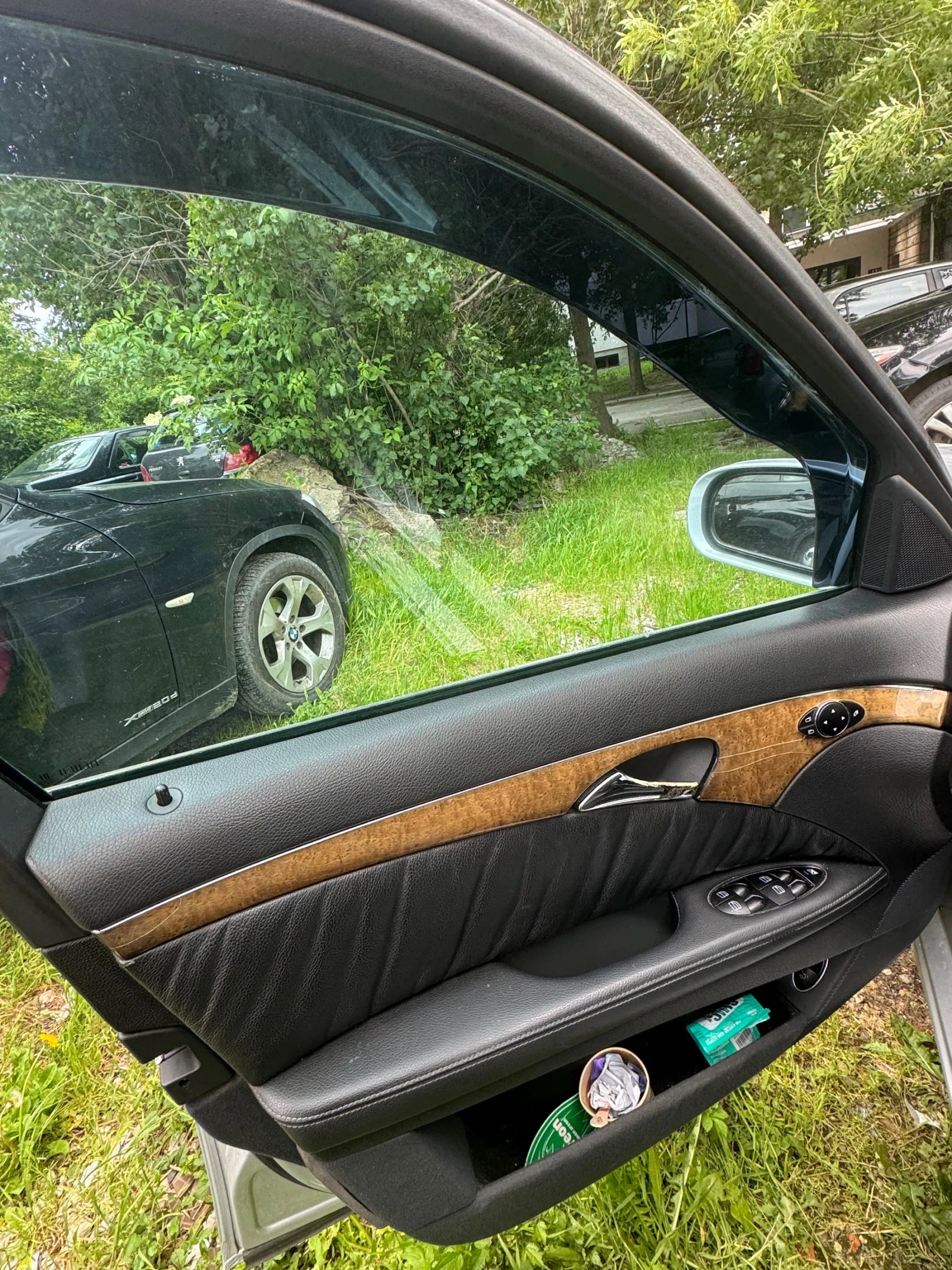 Mercedes-Benz E 320  - изображение 7
