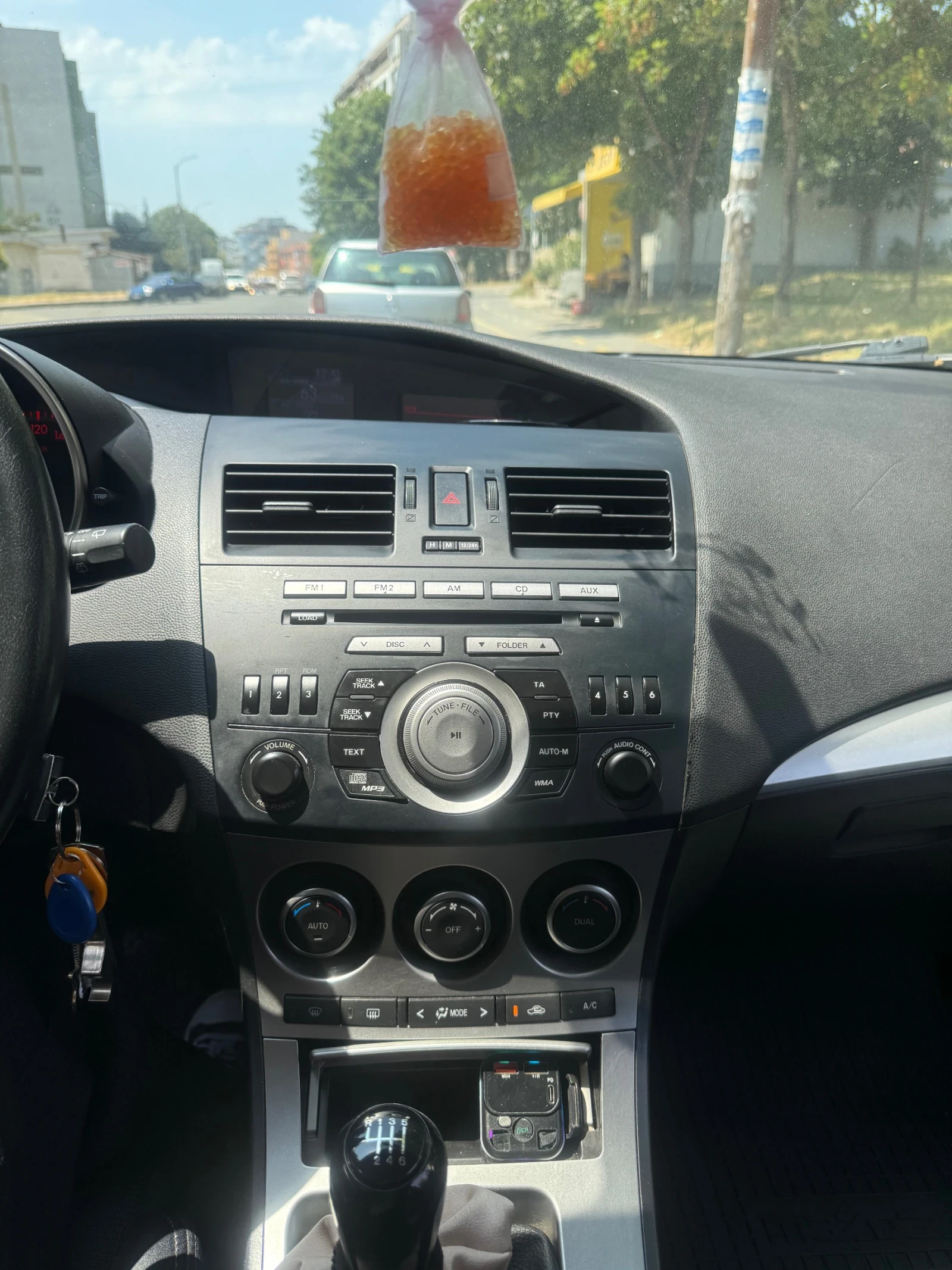 Mazda 3  - изображение 5