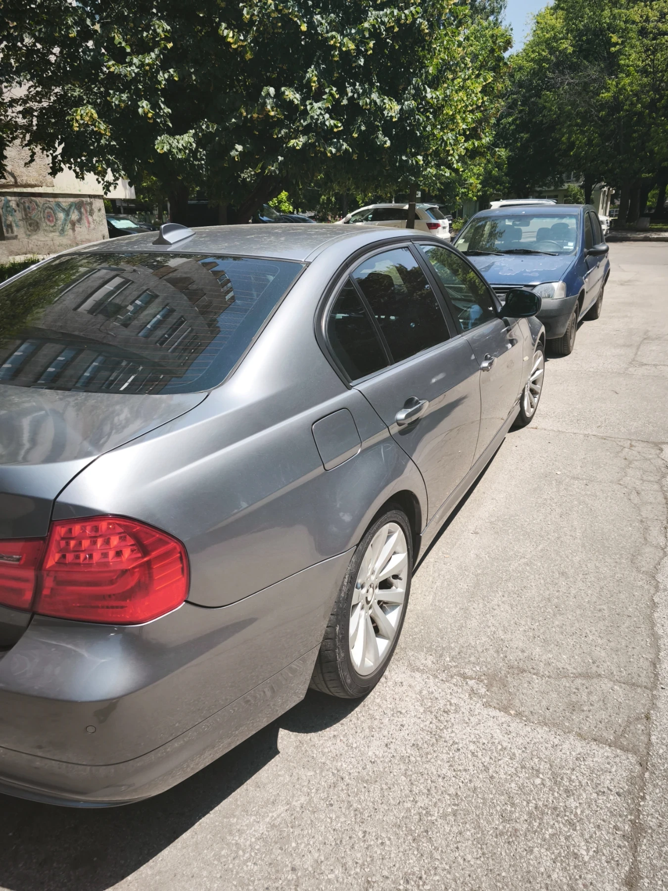 BMW 320  - изображение 4