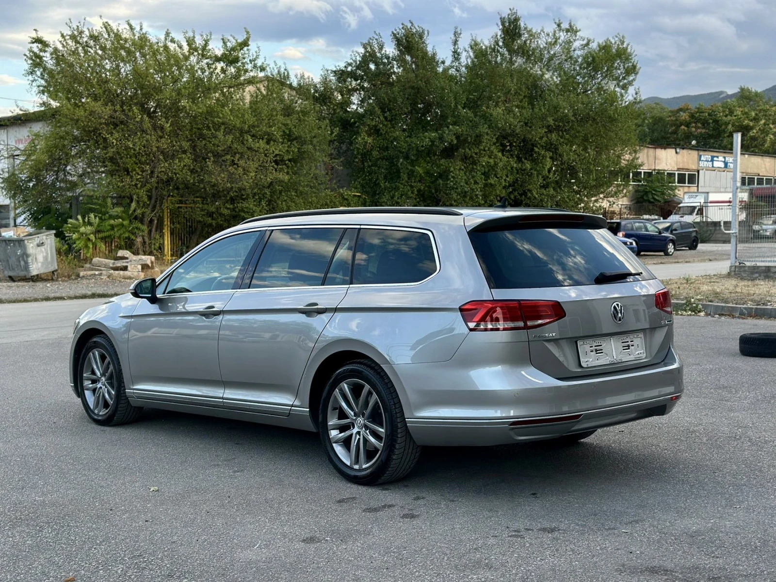 VW Passat 1.6TDI-120кс - изображение 5