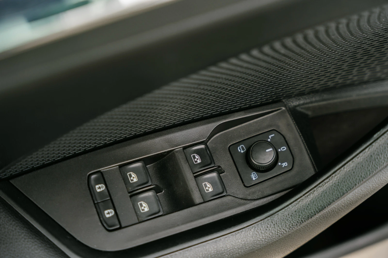 Skoda Octavia 2.0TDI 7DSG KeyGO MATRIX FULL LED Ambient  | Mobile.bg   12