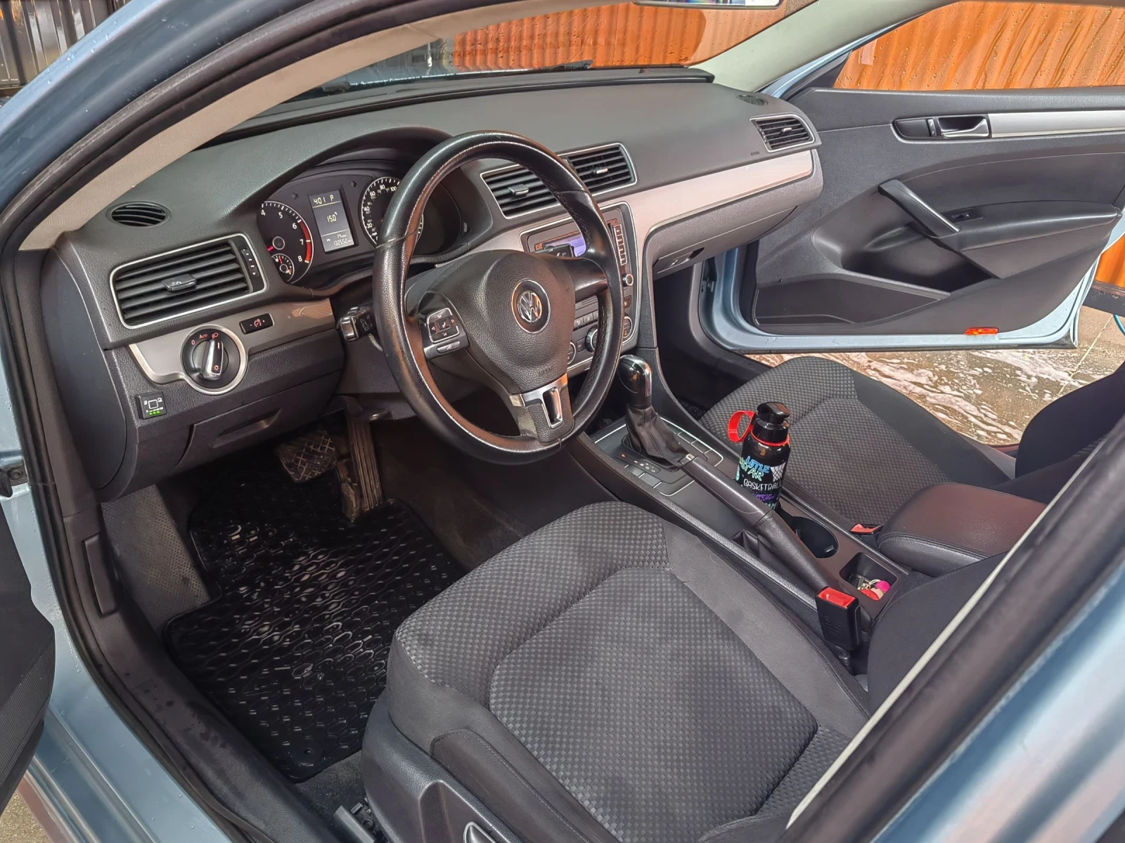 VW Passat 2.5 SEL - изображение 10