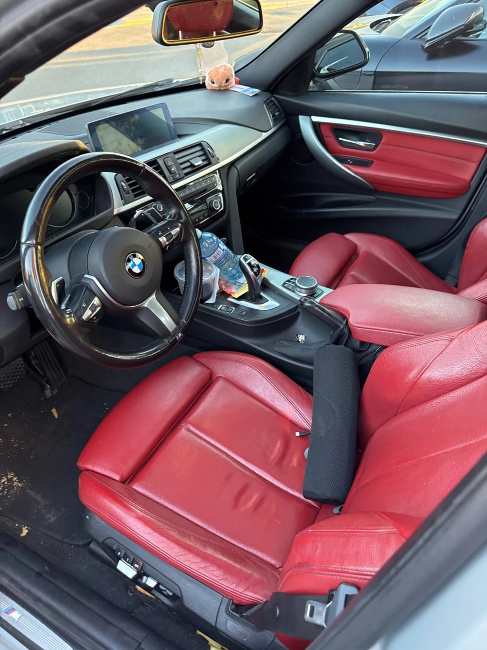 BMW 330 *  *    *   *  | Mobile.bg   7