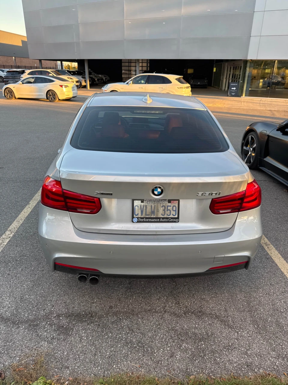 BMW 330 *  *    *   *  | Mobile.bg   5