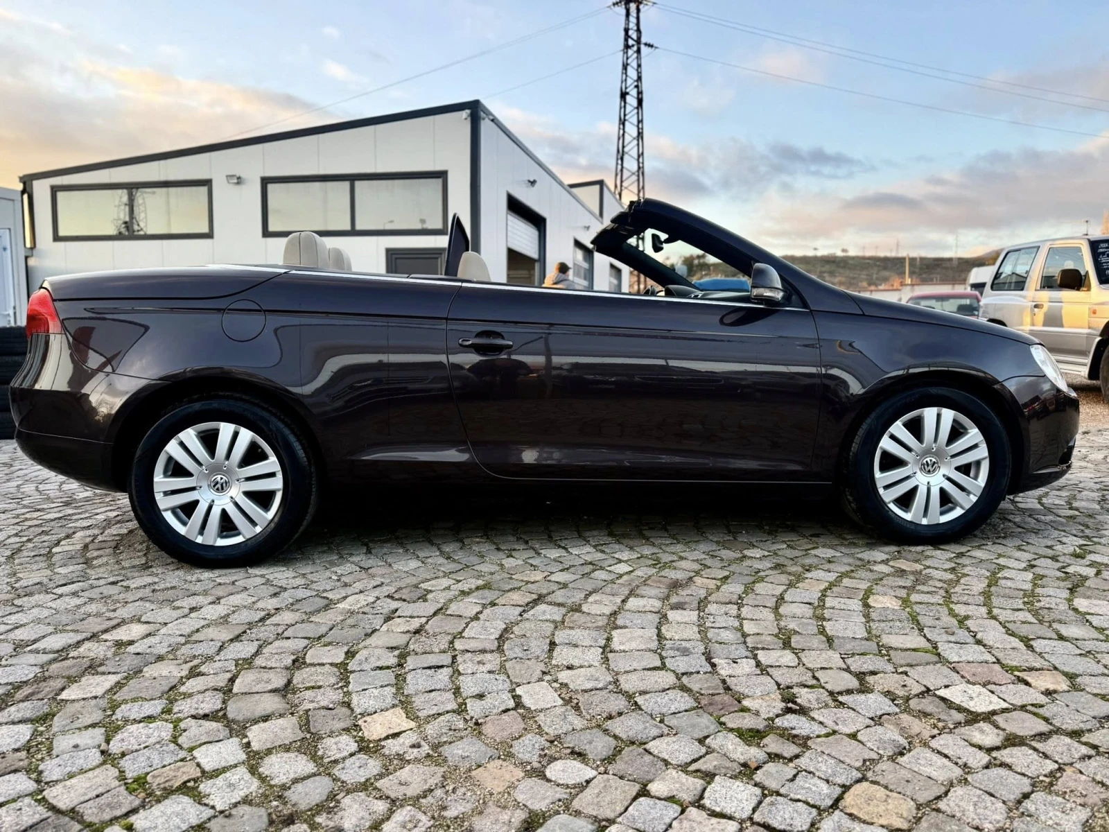 VW Eos 2.0  | Mobile.bg   6