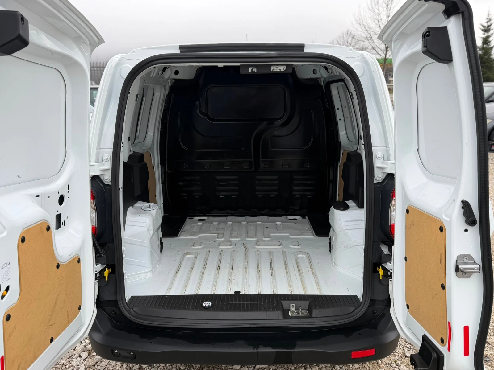 Ford Courier Courier.������ | Mobile.bg � ����������� 7