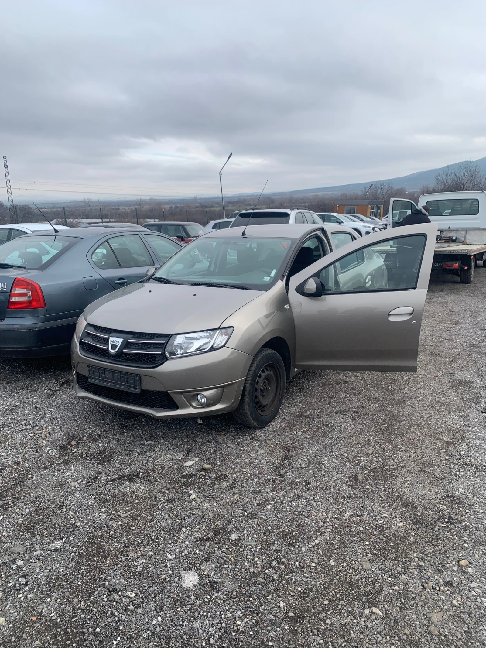 Dacia Logan 0.9 | Mobile.bg � ����������� 4