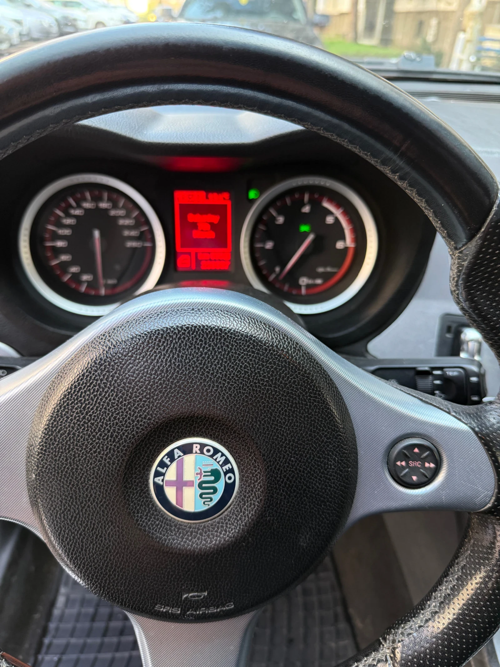 Alfa Romeo 159 1, 9 , снимка 10 - Автомобили и джипове - 53748761