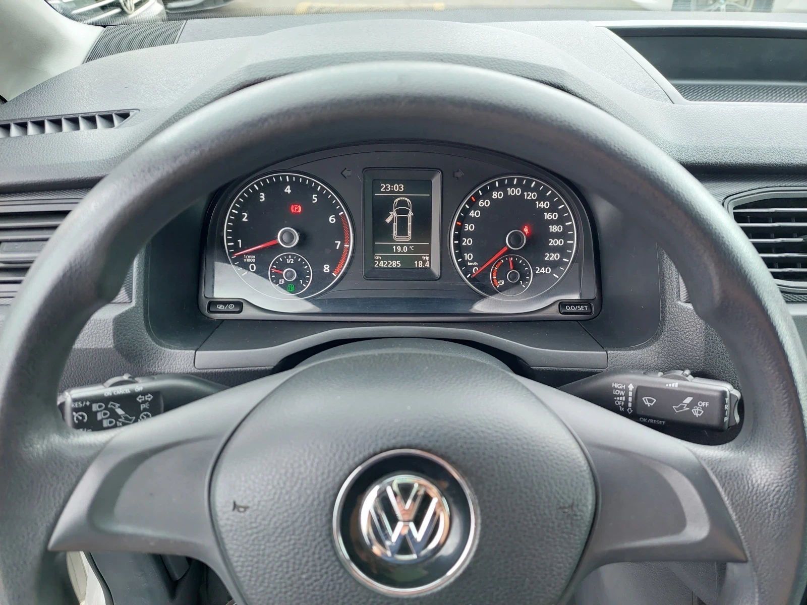 VW Caddy MAXI/1.4CNG/110k.c./6MT/N1/�������� 8-15� | Mobile.bg � ����������� 11