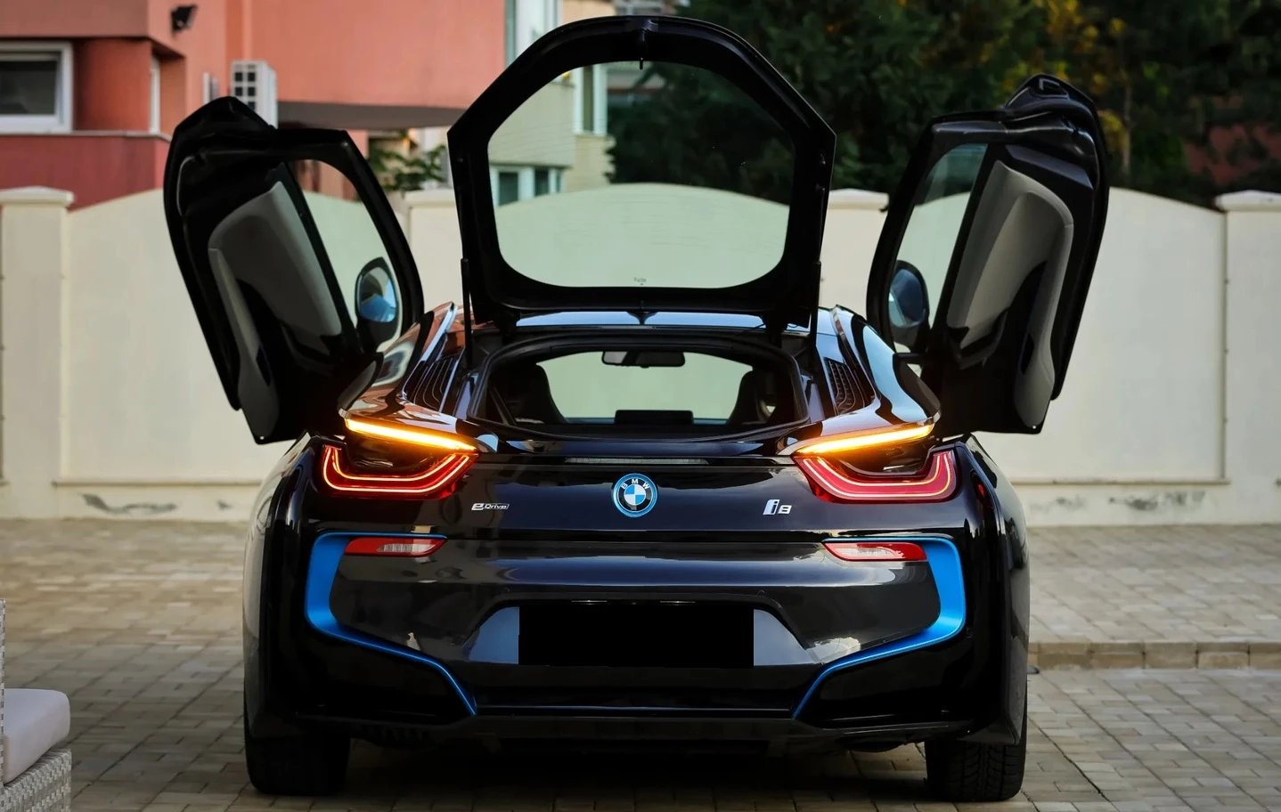 BMW i8 xDrive Coupe | Mobile.bg � ����������� 4
