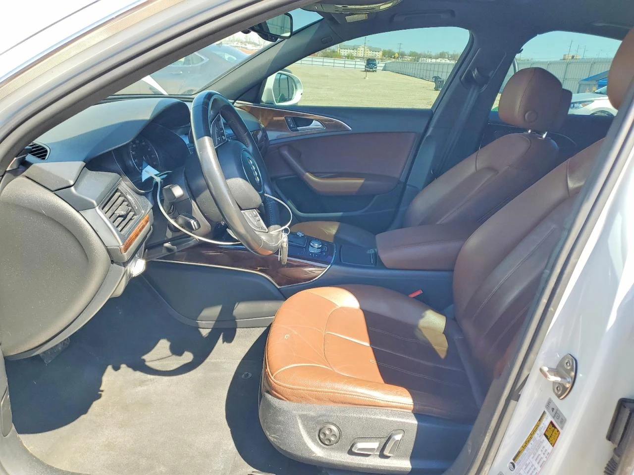 Audi A6 2.0l Premium, снимка 7 - Автомобили и джипове - 54430358