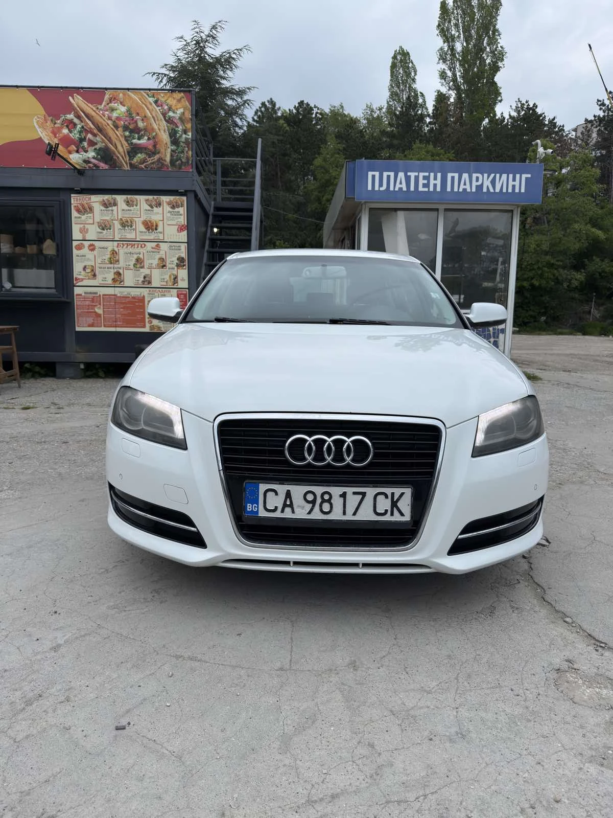 Audi A3 1.6TDI 105 K.C, снимка 8 - Автомобили и джипове - 54500941
