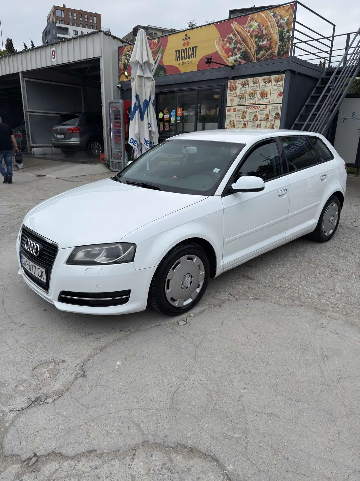 Audi A3 1.6TDI 105 K.C, снимка 3 - Автомобили и джипове - 54500941
