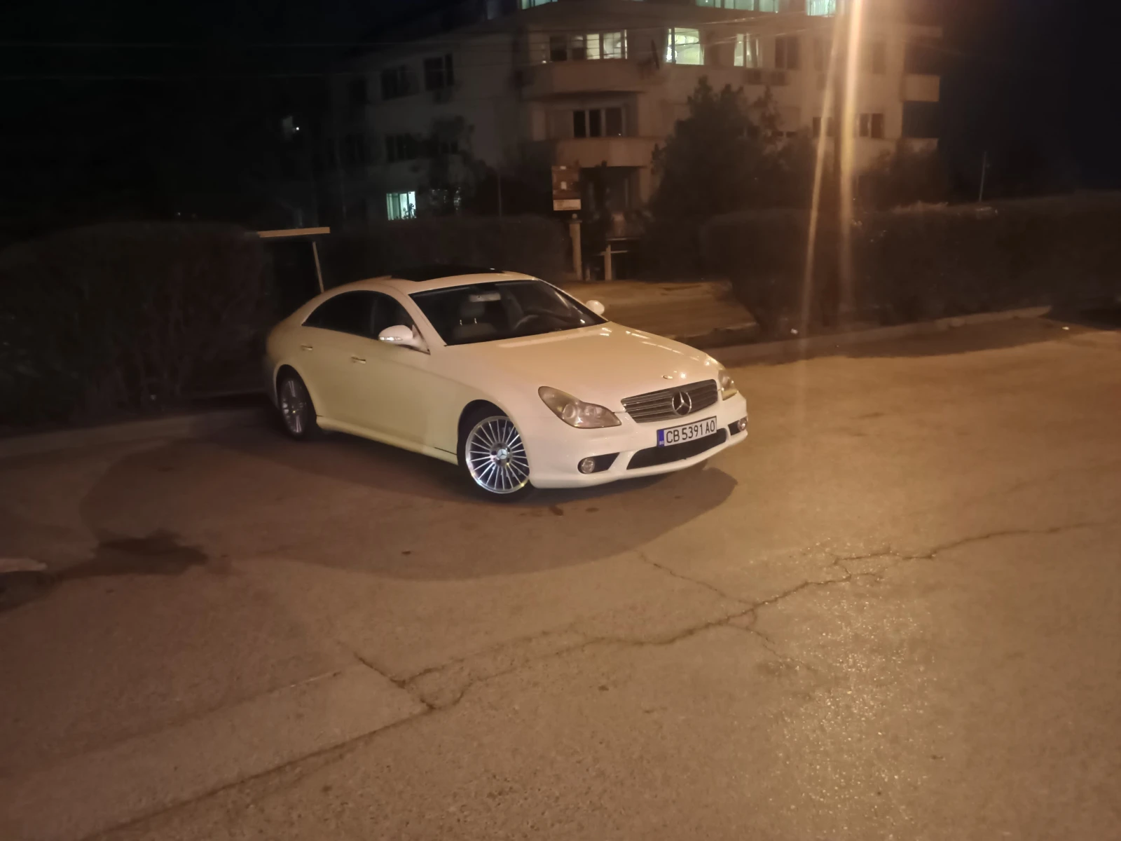 Mercedes-Benz CLS 500 114 000 РЕАЛНИ, снимка 8 - Автомобили и джипове - 54569409