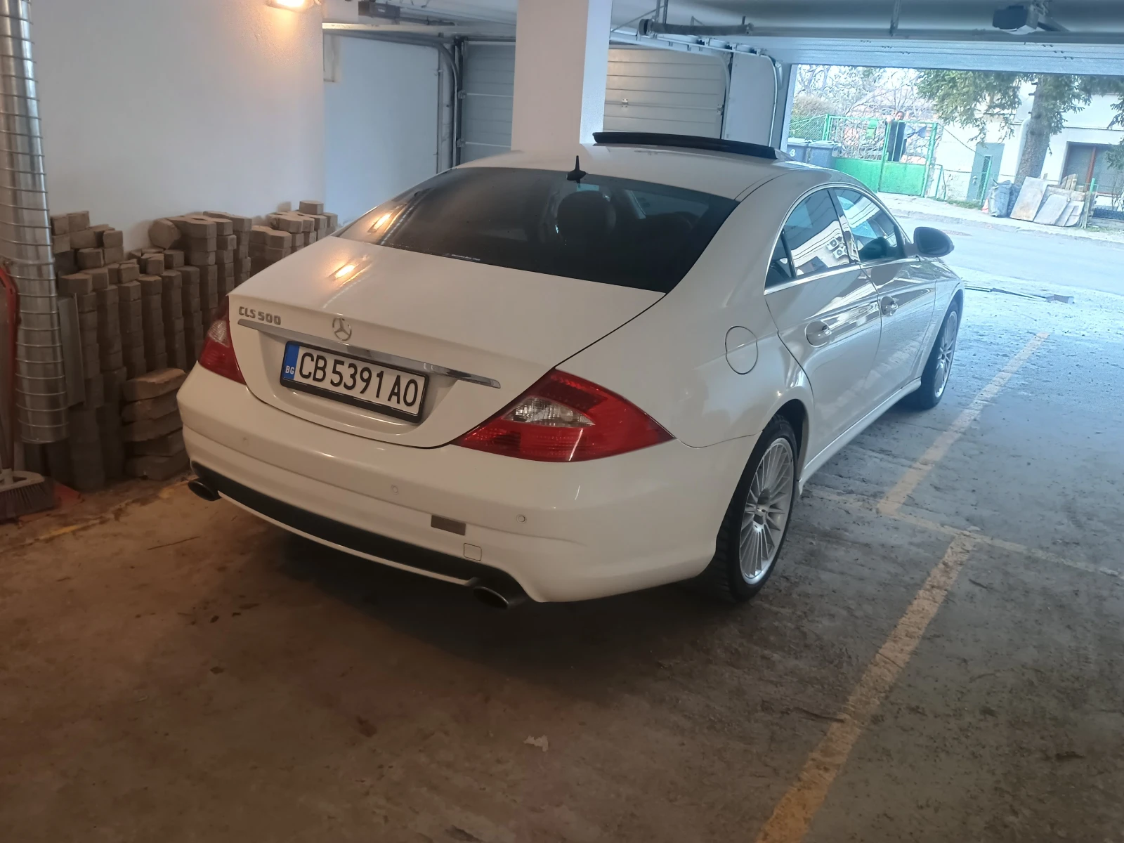 Mercedes-Benz CLS 500 114 000 РЕАЛНИ, снимка 5 - Автомобили и джипове - 54569409
