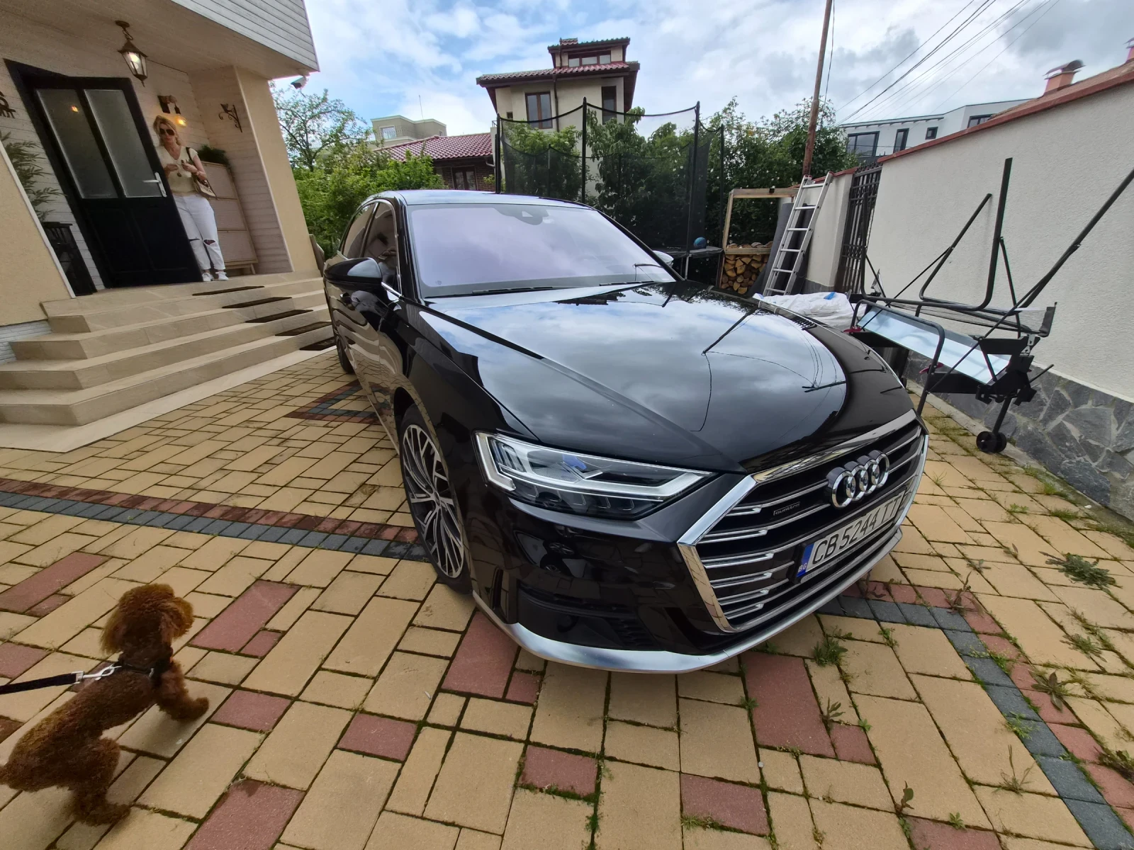 Audi A8 L