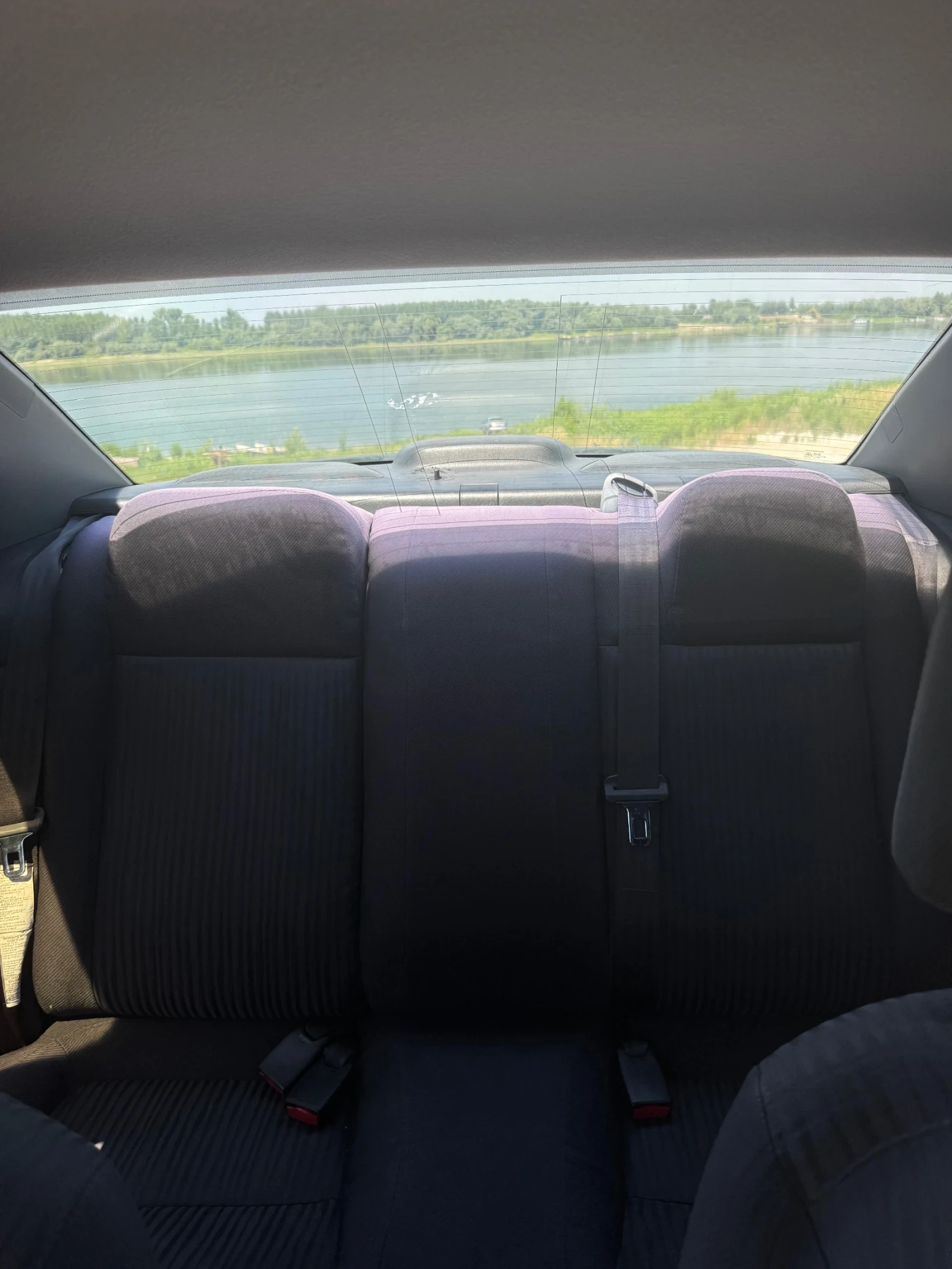 Honda Civic 1.7i, снимка 9 - Автомобили и джипове - 55475394
