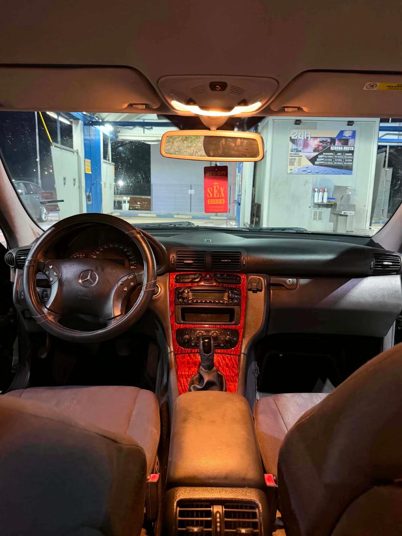 Mercedes-Benz C 200 Компресор!, снимка 5 - Автомобили и джипове - 55571589