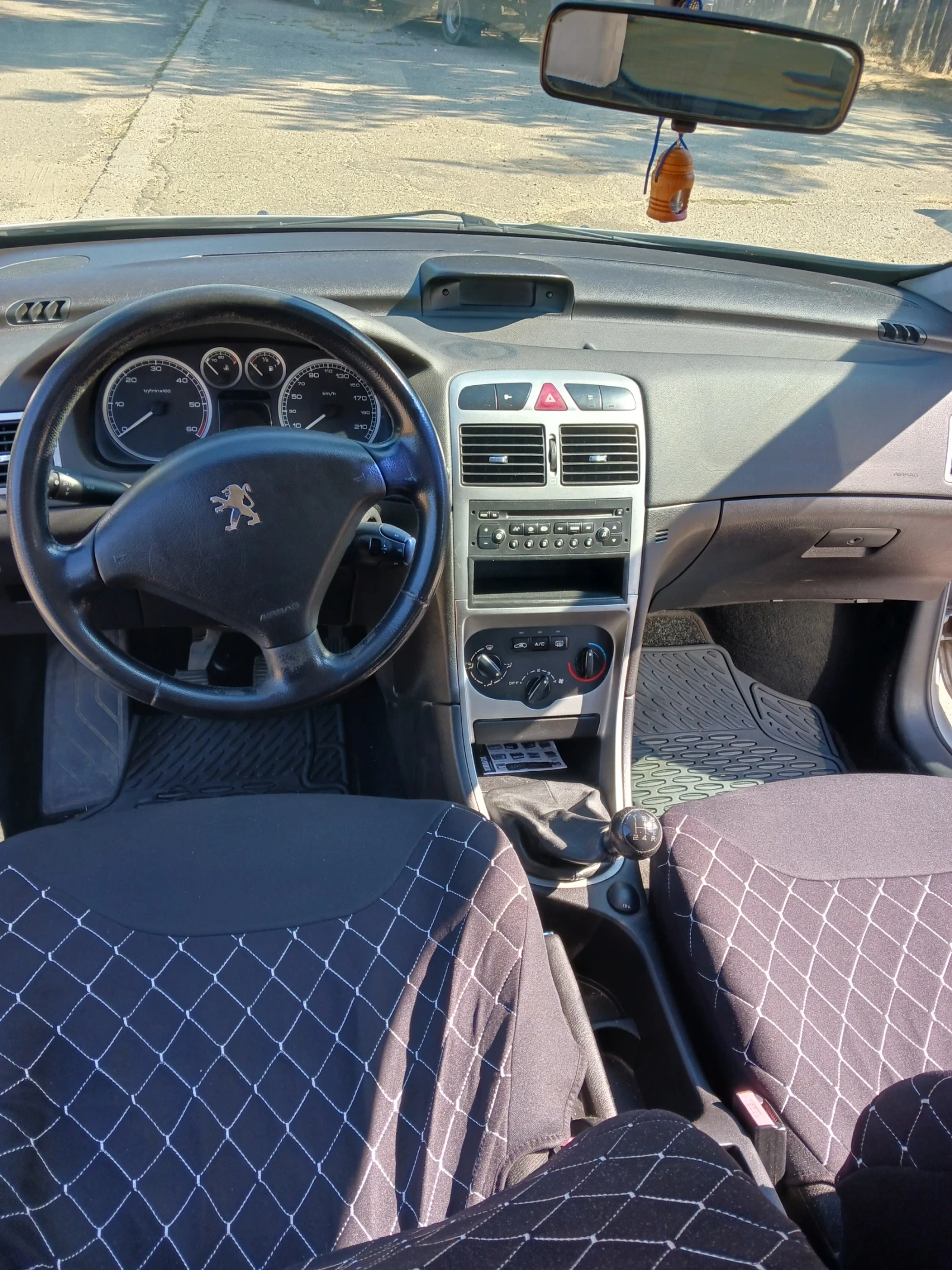 Peugeot 307, снимка 7 - Автомобили и джипове - 55650089