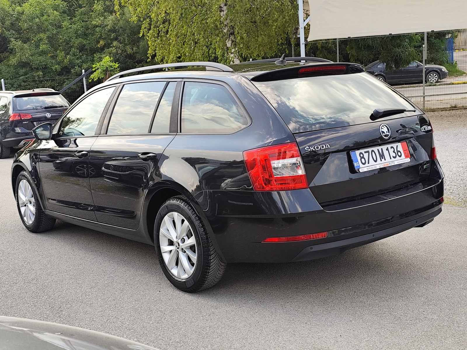 Skoda Octavia 1.4i* ECO-FUEL* AВТОМАТИК* LED* EURO6B* CARPLAY, снимка 5 - Автомобили и джипове - 55655105