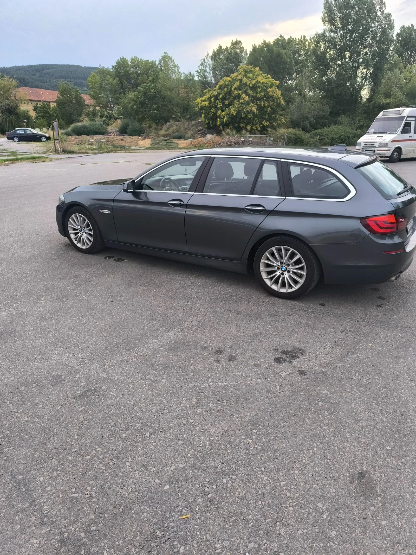 BMW 520 2.0, снимка 5 - Автомобили и джипове - 55666577