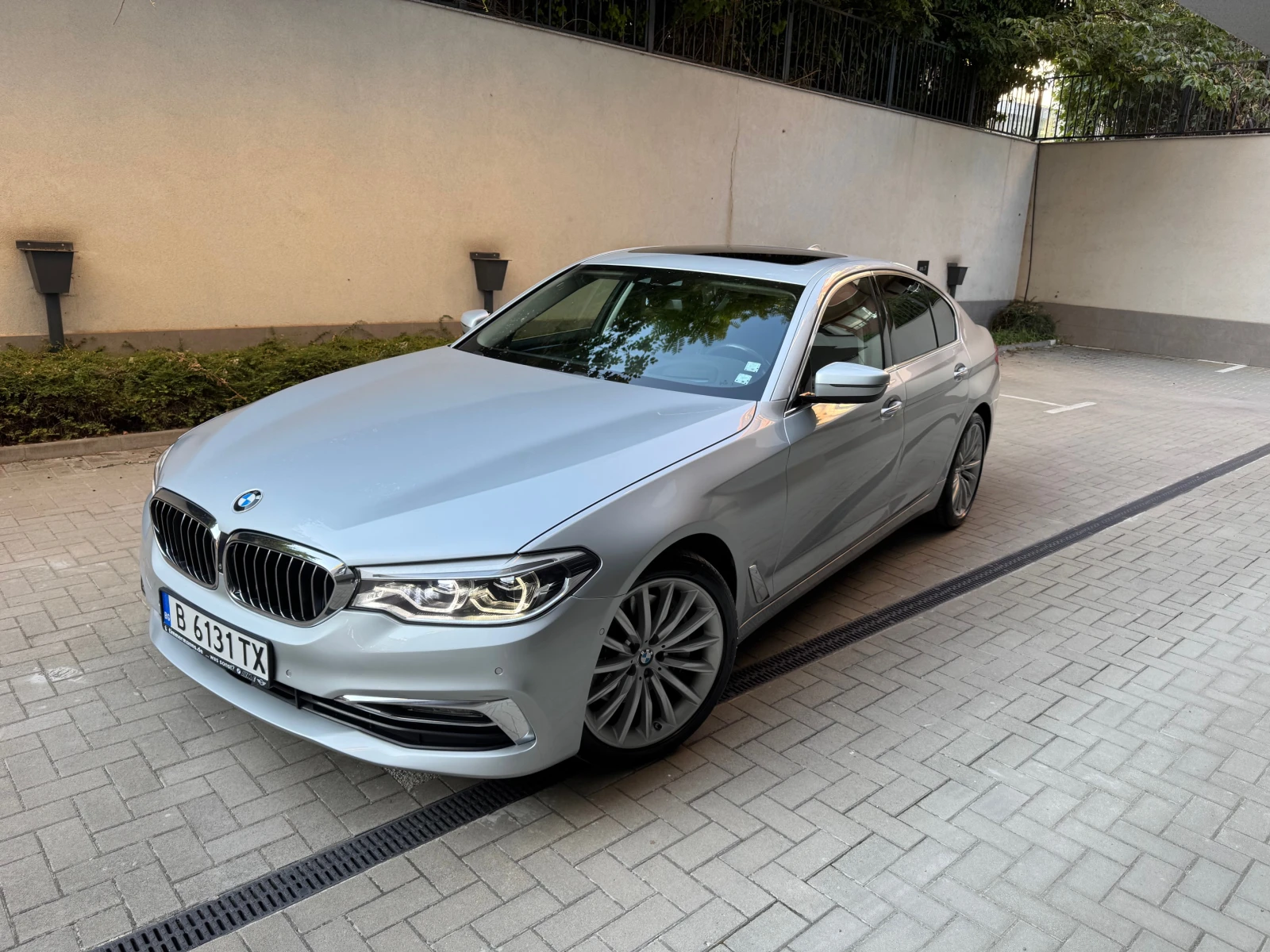 BMW 540 xdrive, снимка 3 - Автомобили и джипове - 55752851