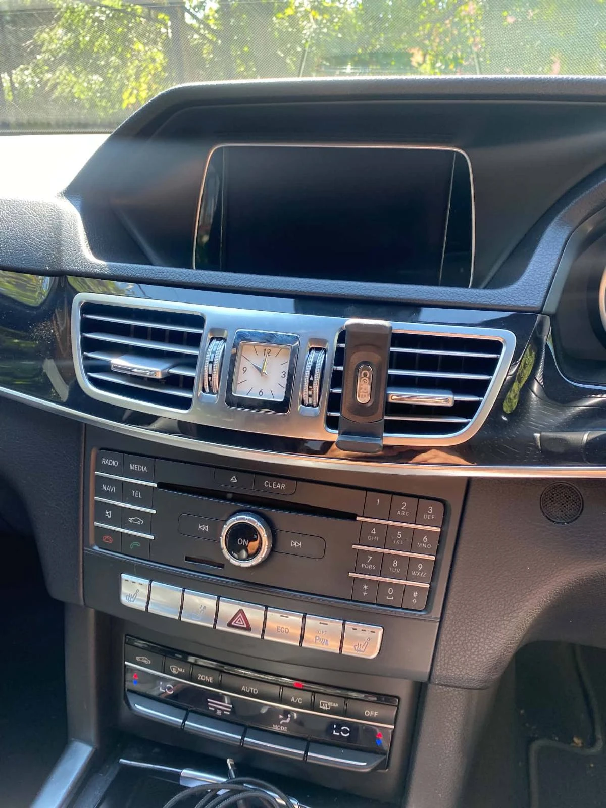 Mercedes-Benz E 220 W212 BlueTEC, снимка 15 - Автомобили и джипове - 56039813