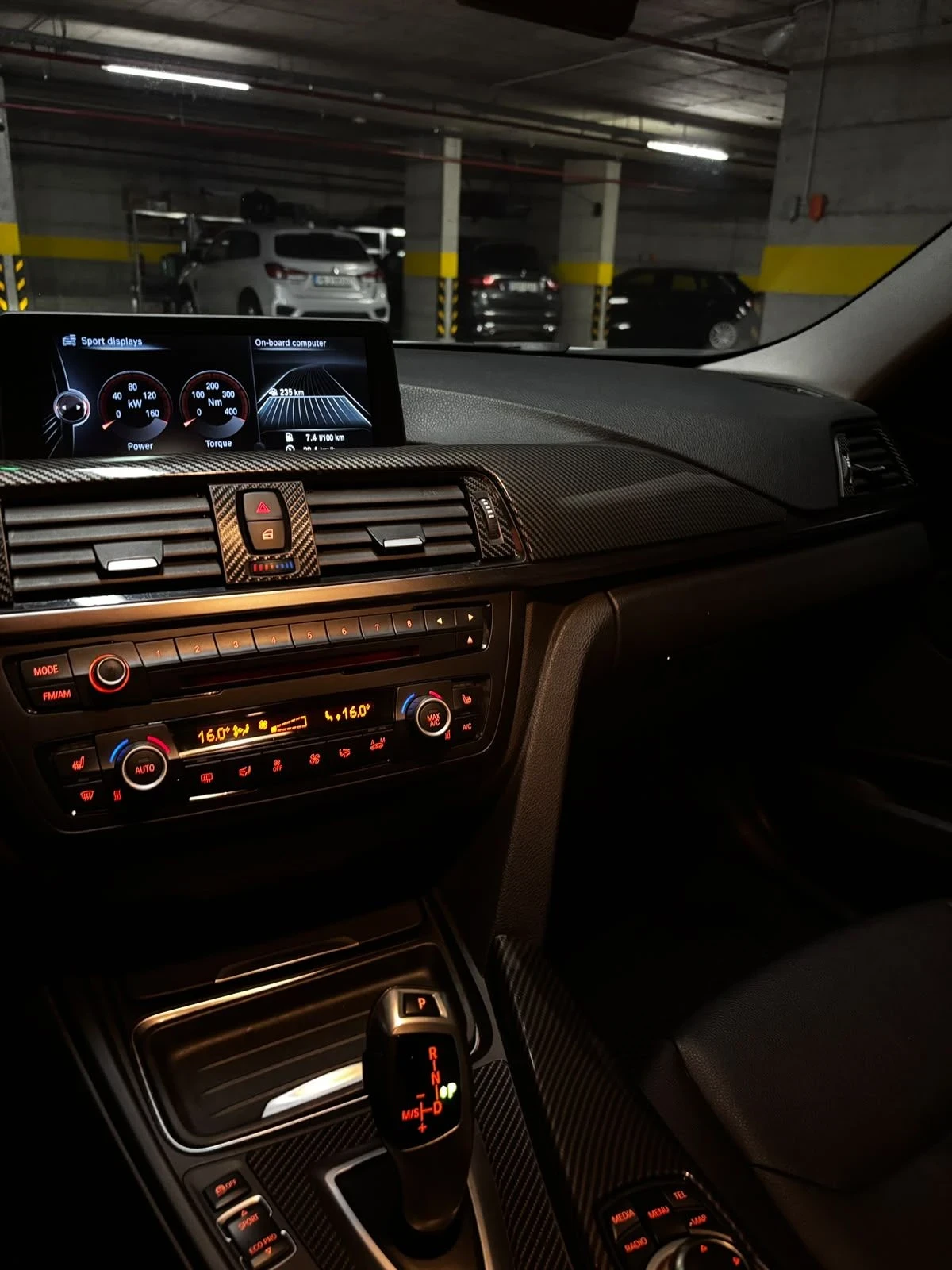 BMW 320 (F30)   163, 000 км / M3 Pack , снимка 10 - Автомобили и джипове - 56228958