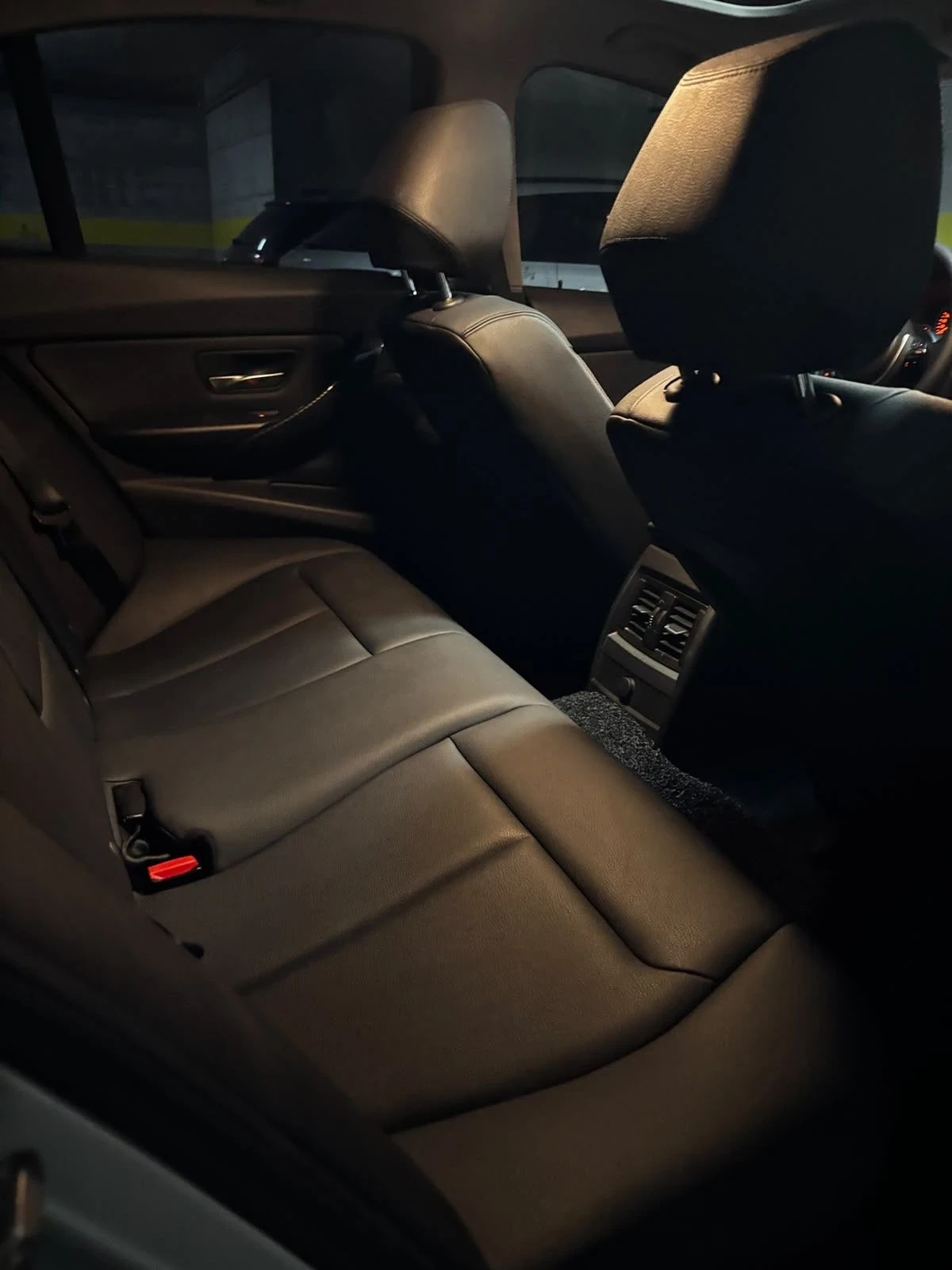 BMW 320 (F30)   163, 000 км / M3 Pack , снимка 13 - Автомобили и джипове - 56228958