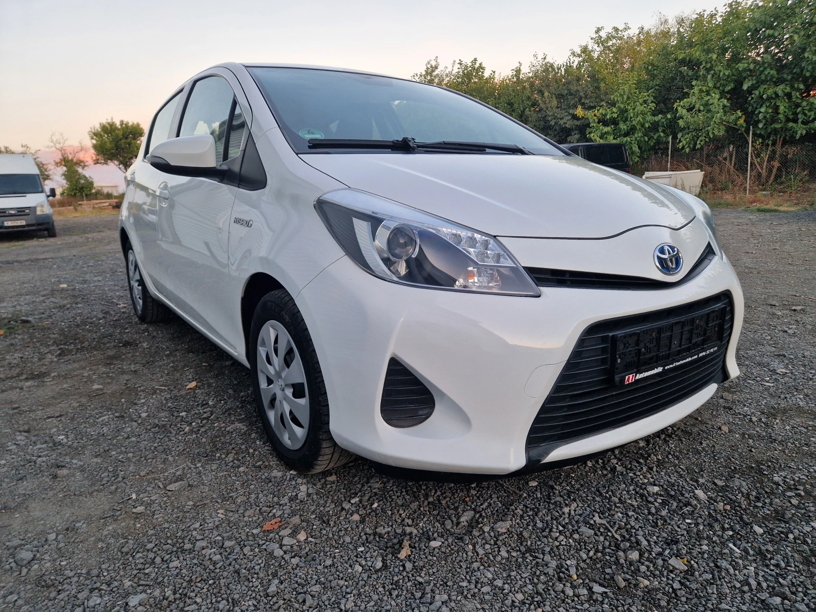 Toyota Yaris 1.5 Hybrid Life | Mobile.bg � ����������� 3
