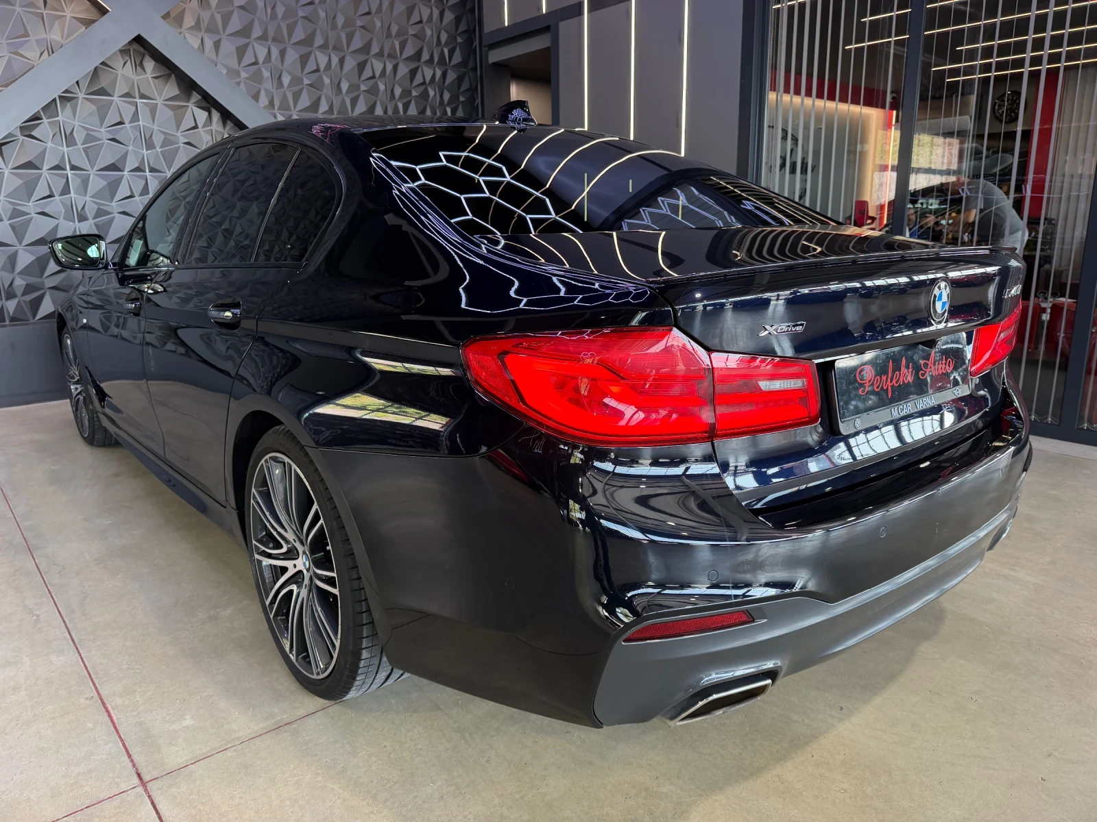 BMW 540 i xDrive * BOWERS & WILKINS * ������ | Mobile.bg � ����������� 3