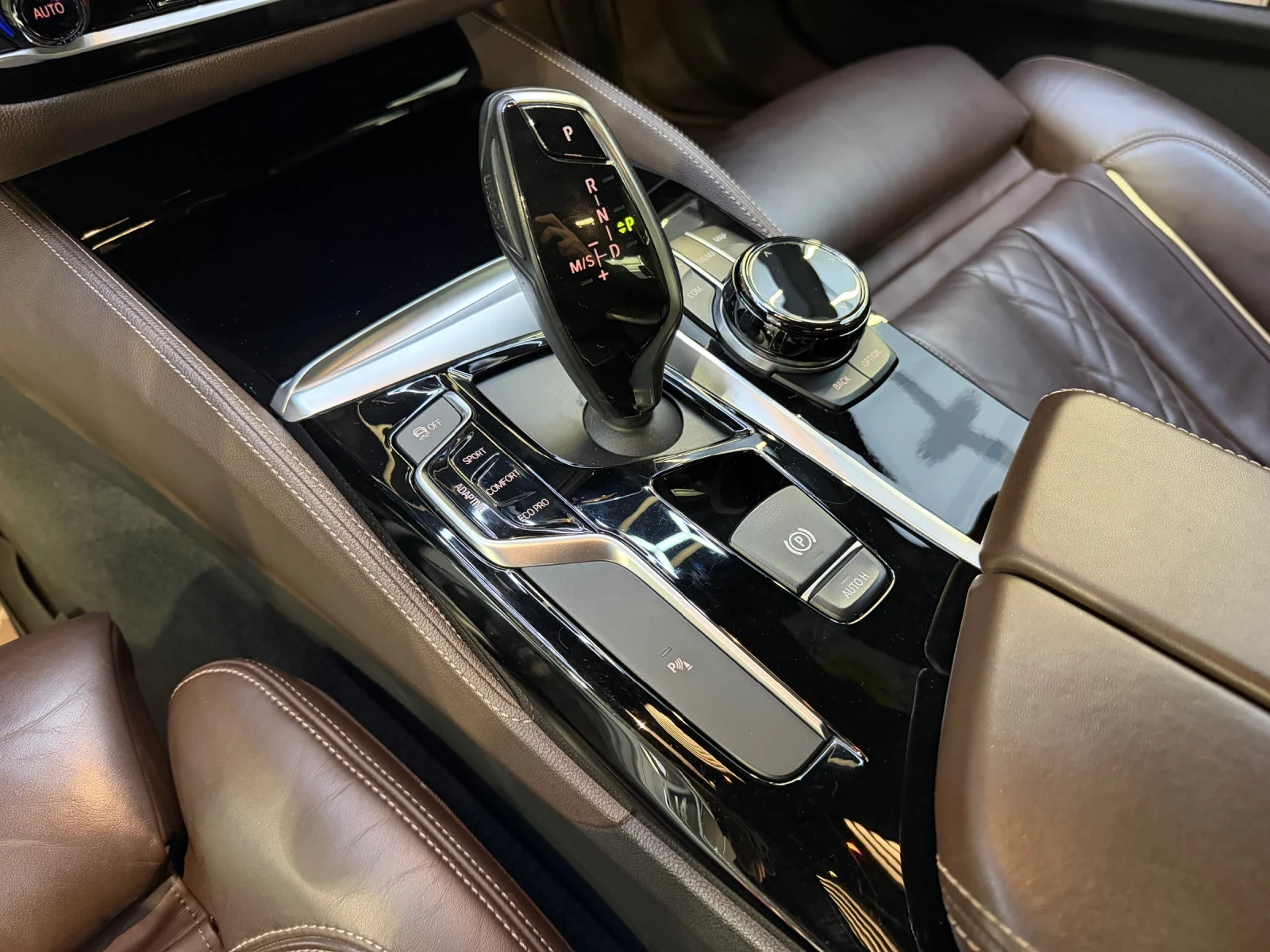 BMW 540 i xDrive * BOWERS & WILKINS * ������ | Mobile.bg � ����������� 9