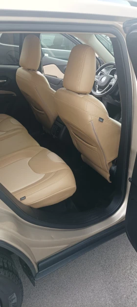 Jeep Cherokee 3.2 v6 274hp, снимка 11