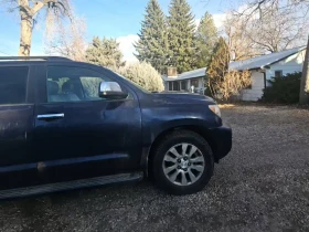 Toyota Sequoia LIMITED* 5.7* V8* КОЖА* ПОДГРЕВ* КАМЕРА* КЕЙЛЕС, снимка 3