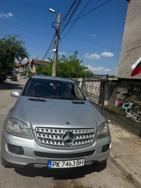  Mercedes-Benz ML 320